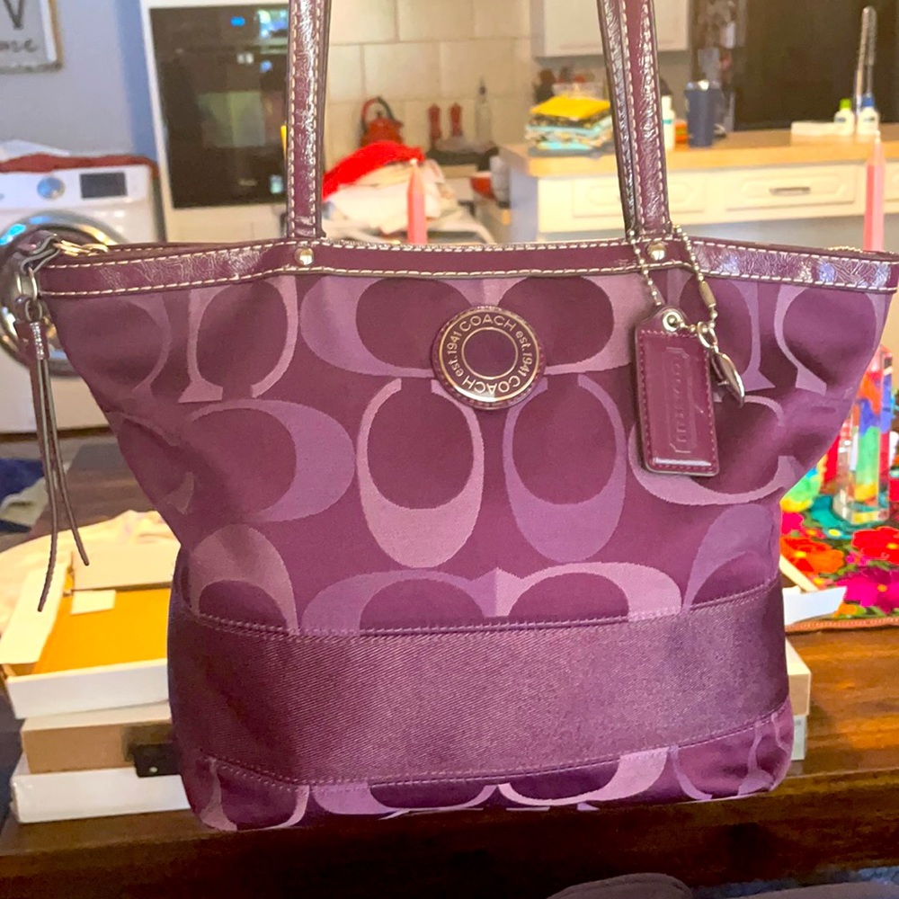 Beautiful everyday Coach bag!